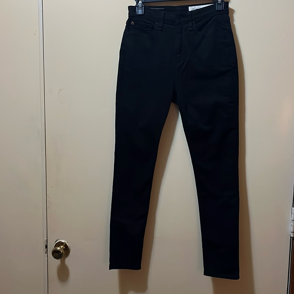 NWT Rag & Bone High-Rise Ankle Skinny No Fade Black Jeans. Size 26. 37” long